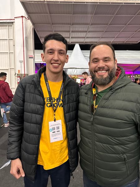 Foto da capa de Behind Growth Inteligência Comercial | Consultoria comercial em Florianópolis | Treinamento de vendas